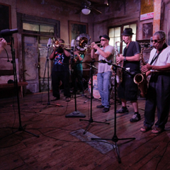 nola