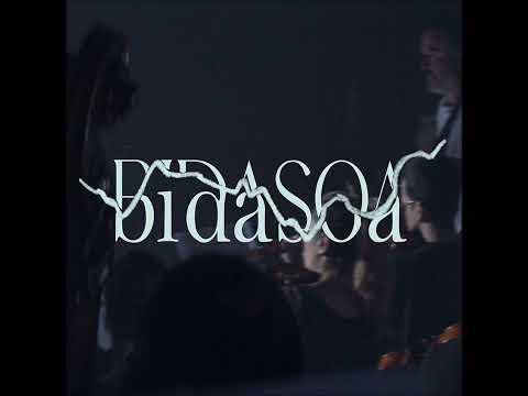 Bidasoa (ft. Euskadiko Orkestra & Amorante)