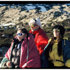J Martina hirukotea. Ane Barcena, Javi Jorajuria eta Kattalin Barcena. BALAUNKA