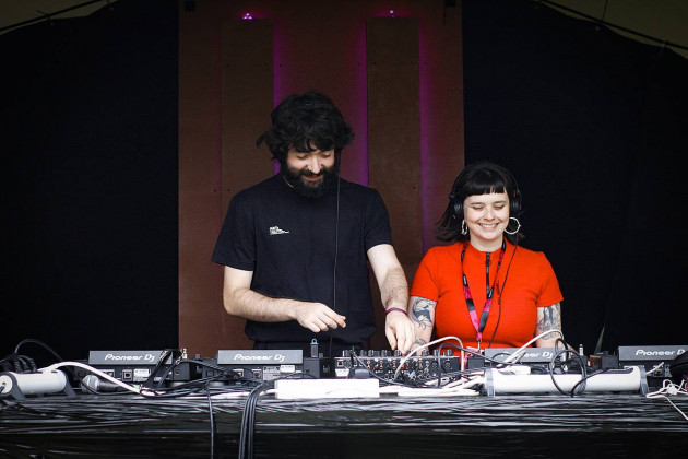 Eteranal DJ bikotea: Gillen Mendikute Uribarren-Iturrieta eta Laura Elordui Martinez. NEREA GARCES